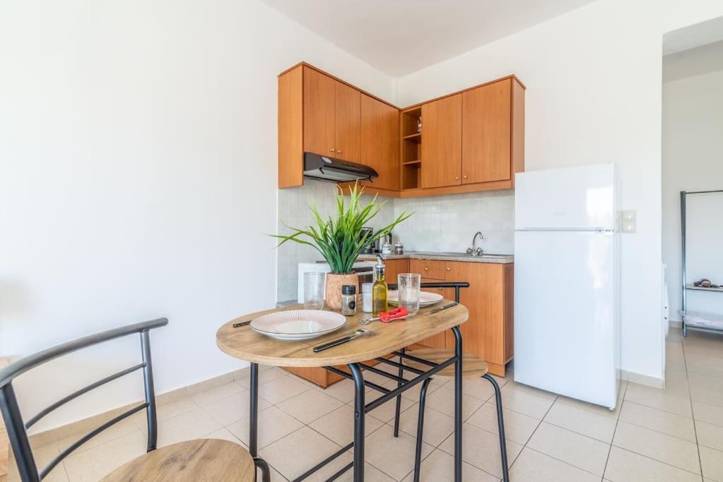 Urban Apt Next University 3 イラクリオン エクステリア 写真